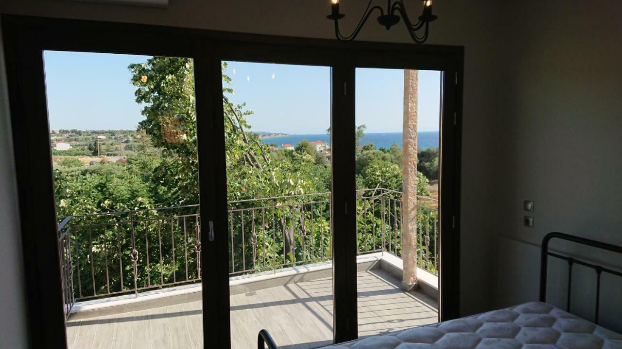 Apartamento Stone House With Seaview Nea Poteidaia Exterior foto
