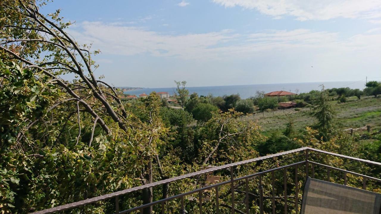 Apartamento Stone House With Seaview Nea Poteidaia Exterior foto
