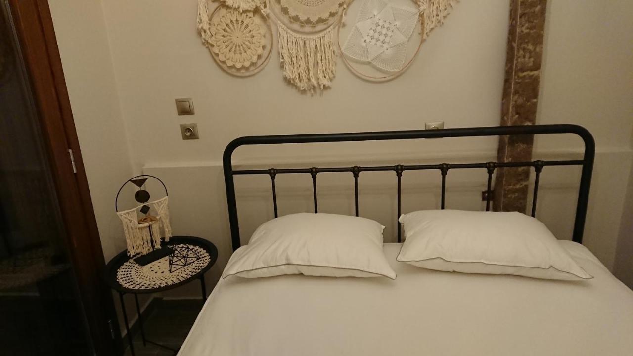 Apartamento Stone House With Seaview Nea Poteidaia Exterior foto