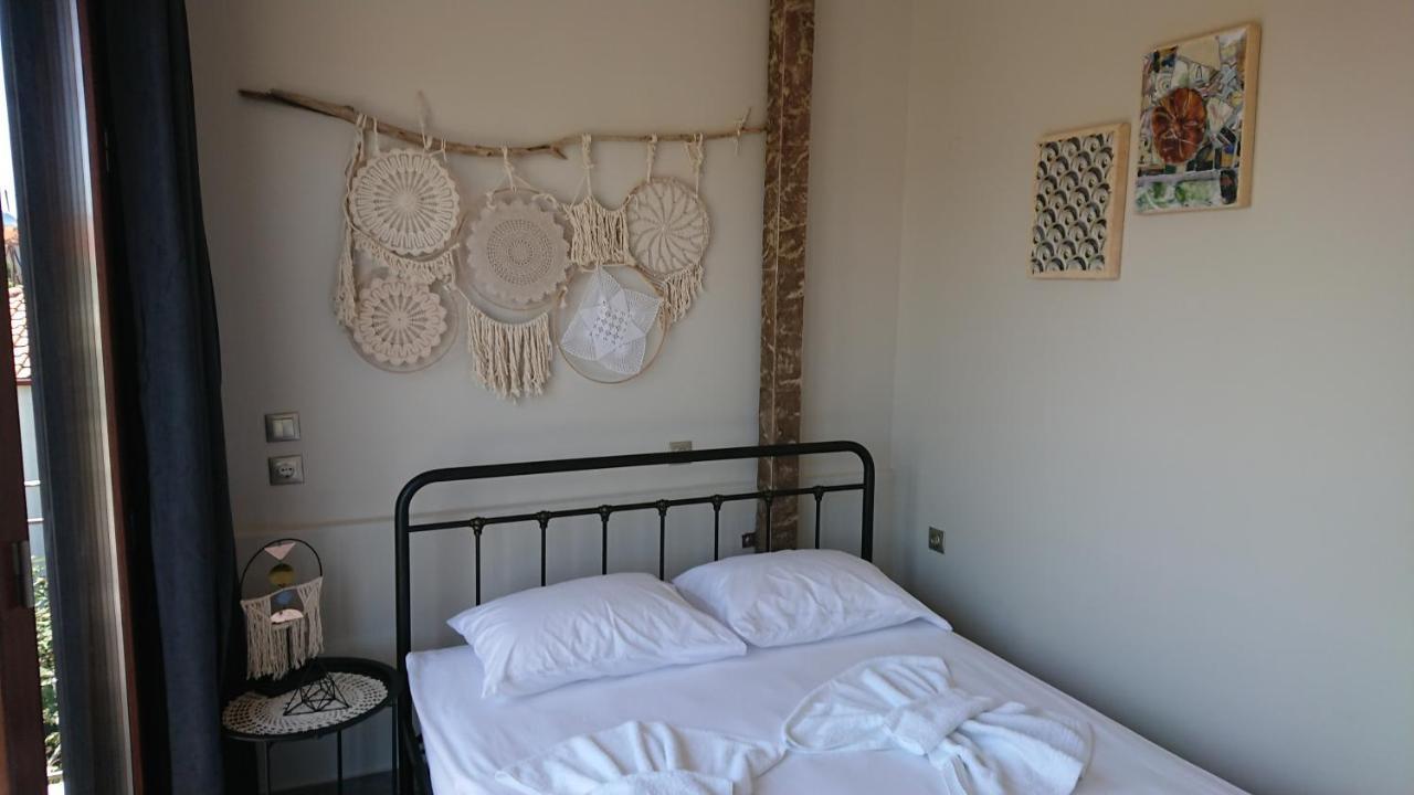 Apartamento Stone House With Seaview Nea Poteidaia Exterior foto