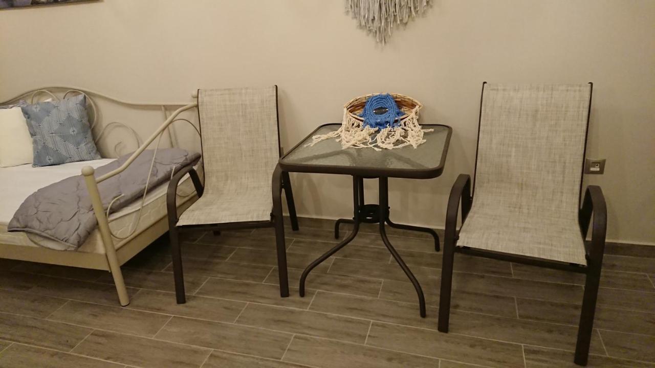 Apartamento Stone House With Seaview Nea Poteidaia Exterior foto